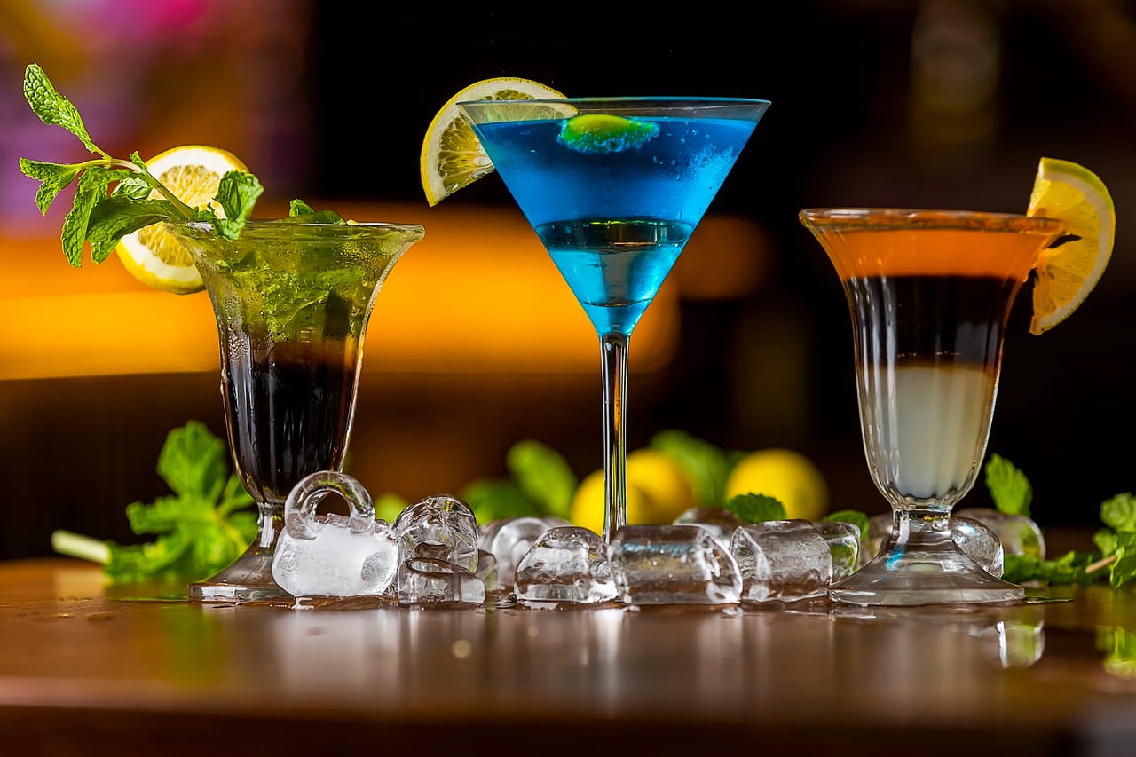 Bond night – Cocktails, auto’s en games