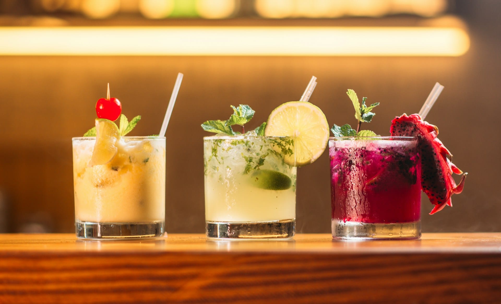 De 5 beste cocktail bar recepten om thuis te maken