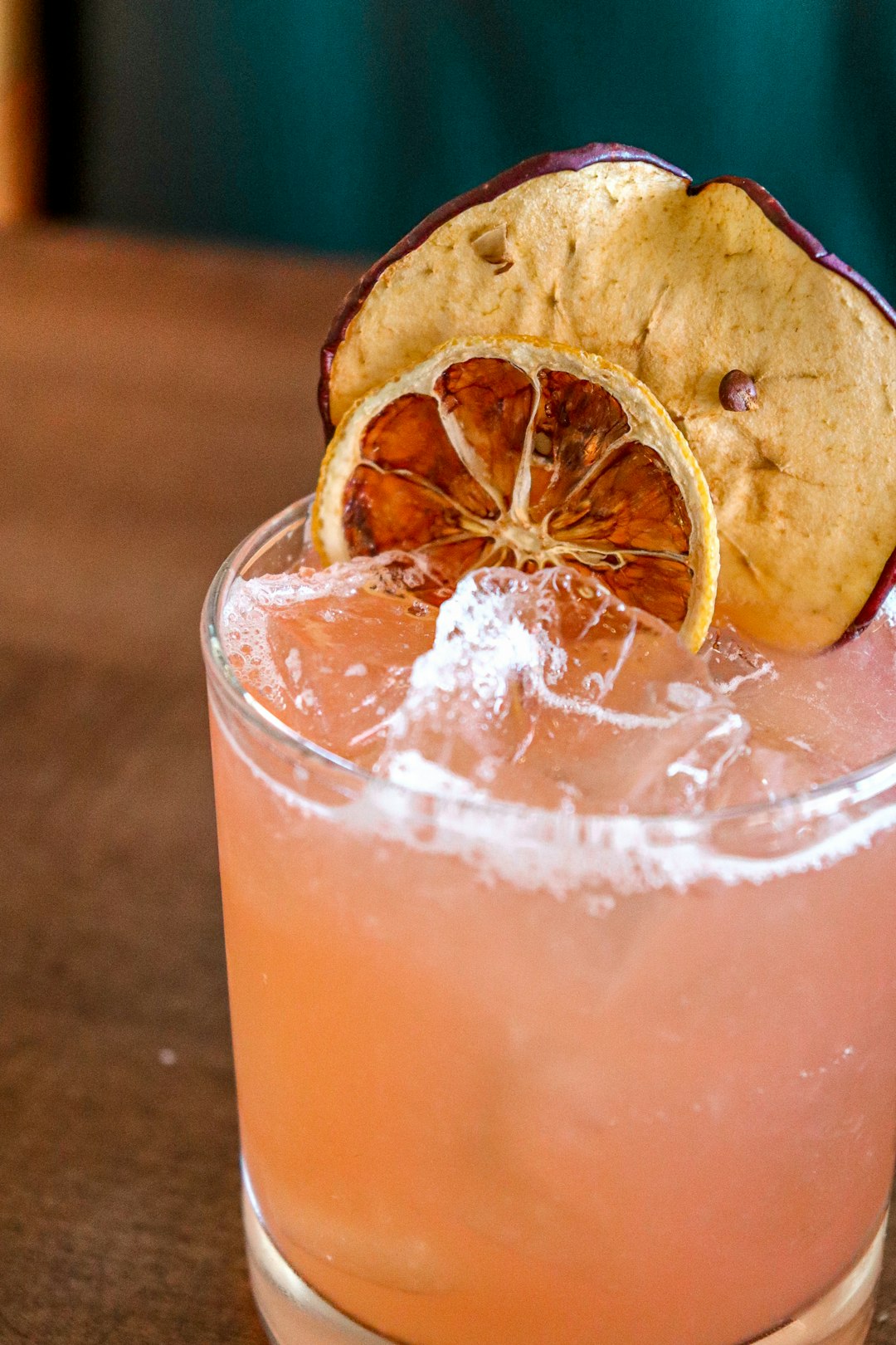 Noten en gedroogd fruit als verrassende ingrediënten in cocktails